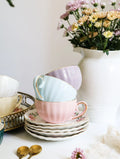 Bone China Coffee Cup Saucer Spoon Set Flower Tea Cups Set European Porcelain Cup and Saucer For Coffee Ceramic Cups Mugs Gift