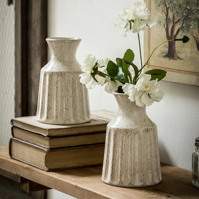 Vasi in ceramica vintage in stile americano per soggiorno e camera da letto, composizioni floreali, decorazioni con fiori secchi