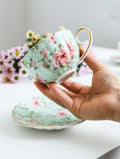 Bone China Coffee Cup Saucer Spoon Set Flower Tea Cups Set European Porcelain Cup and Saucer For Coffee Ceramic Cups Mugs Gift