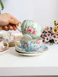 Bone China Coffee Cup Saucer Spoon Set Flower Tea Cups Set European Porcelain Cup and Saucer For Coffee Ceramic Cups Mugs Gift