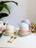 Bone China Coffee Cup Saucer Spoon Set Flower Tea Cups Set European Porcelain Cup and Saucer For Coffee Ceramic Cups Mugs Gift