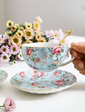 Bone China Coffee Cup Saucer Spoon Set Flower Tea Cups Set European Porcelain Cup and Saucer For Coffee Ceramic Cups Mugs Gift