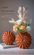 Red Ceramic Vases With A Sense of Luxury And High Aesthetic Value. Creative Nordic High-end Decoration
